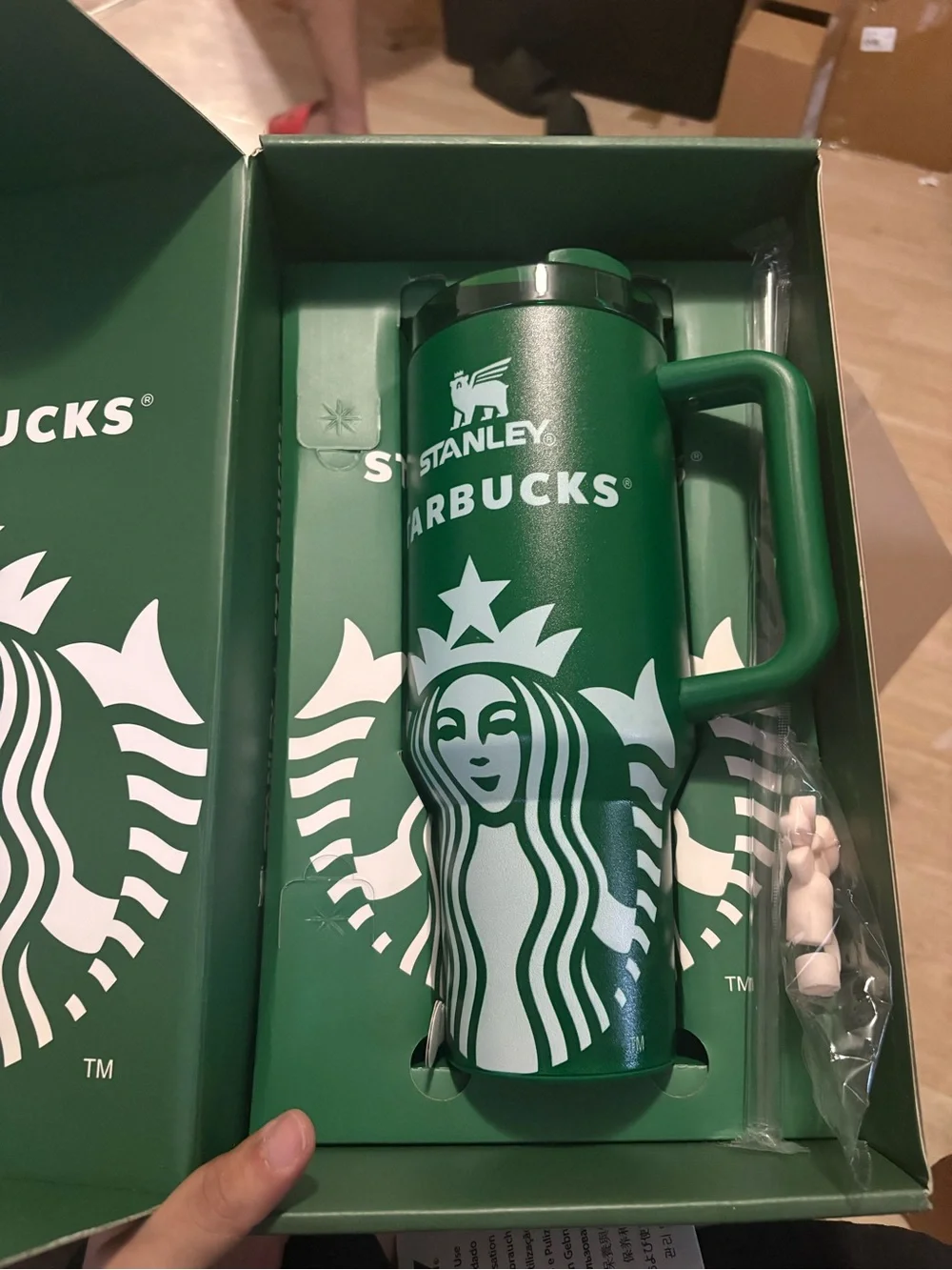 Stanley Starbucks Green and White Co-Branded Gift Box
